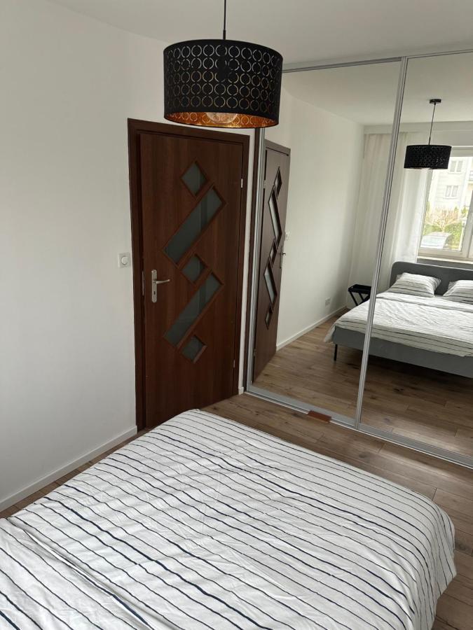 Sdh 3 Radzymin Comfortable Apartment Near Warsaw Exterior foto